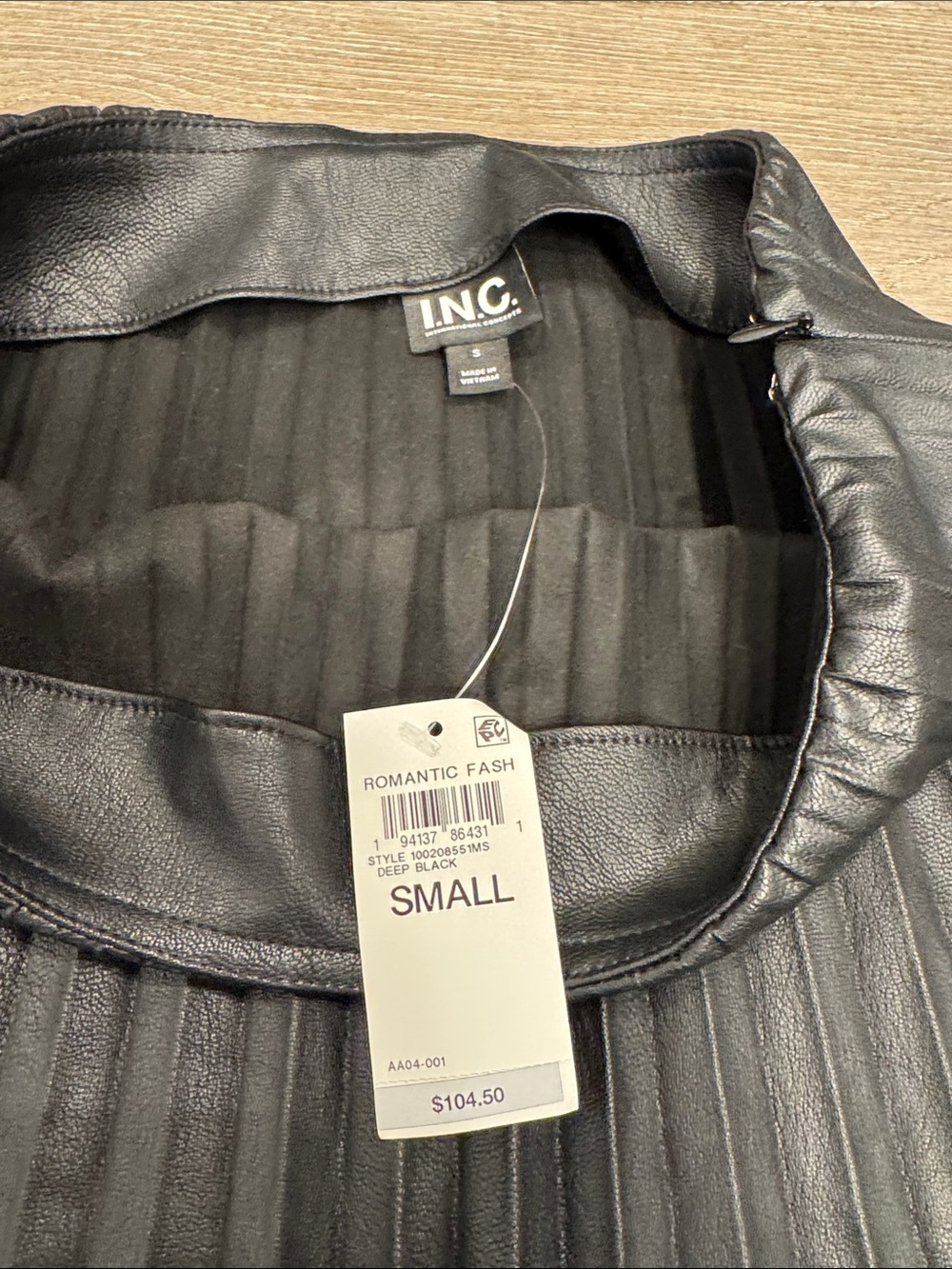 INC International Concepts Black Pleated Faux-Leather Midi Skirt 1238 - Picture 3 of 5